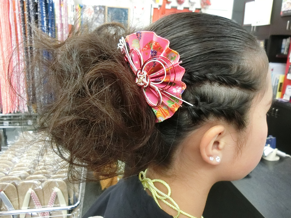 祭りヘア　祭り女子　ヘアアレンジ　ヘアスタイル　髪型　扇子